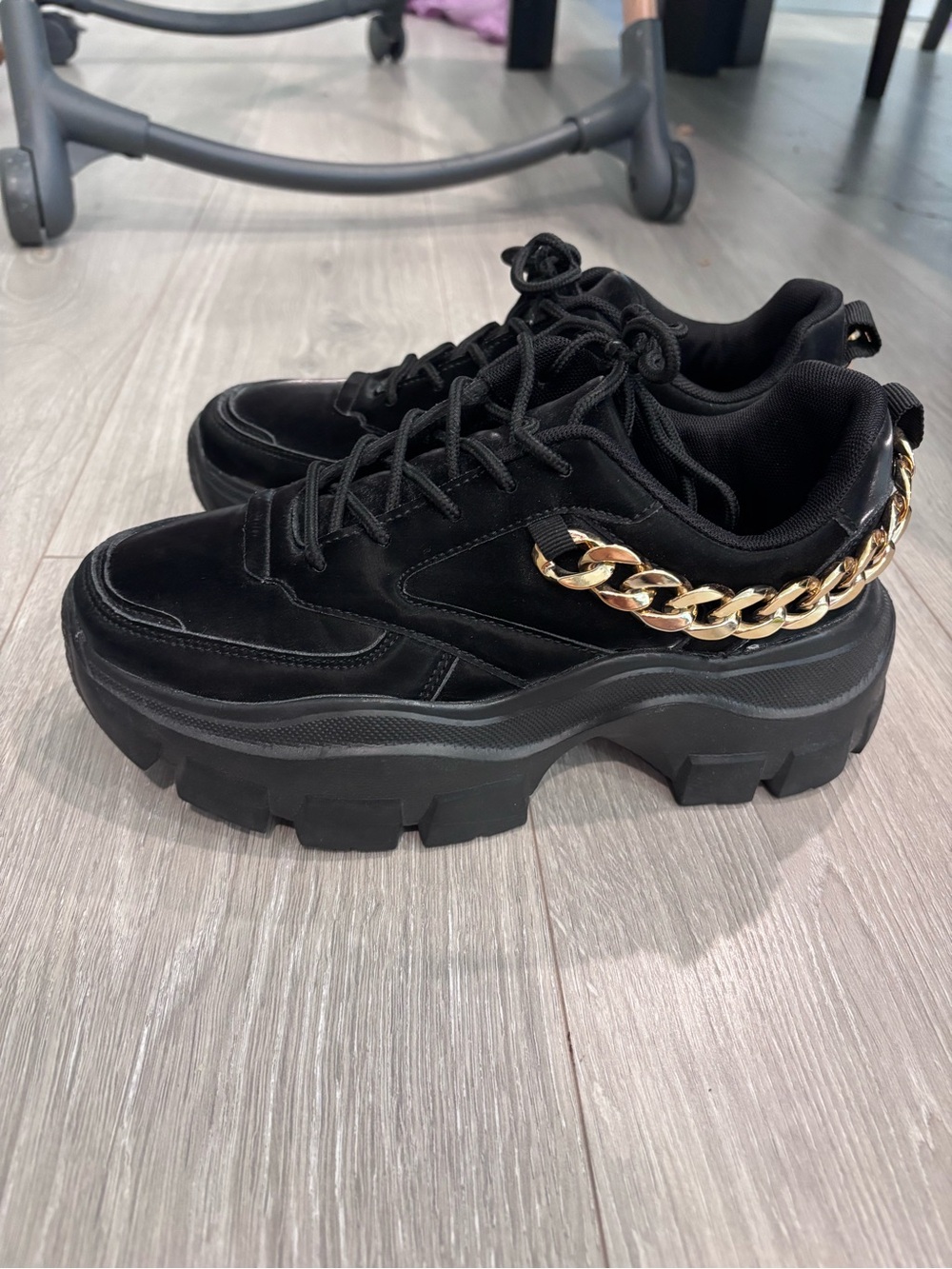 Black Platform Chain-Accent Women's Sneakers